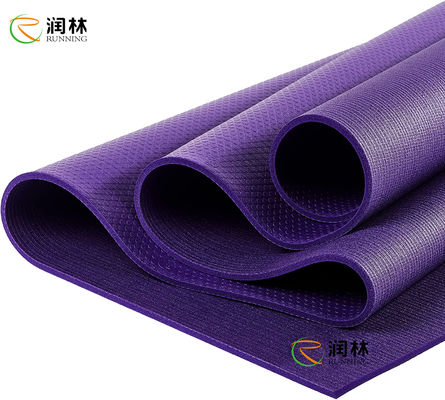 Latihan GYM Lapisan Tunggal PVC Yoga Mat Lipat Ramah Lingkungan Berwarna-warni